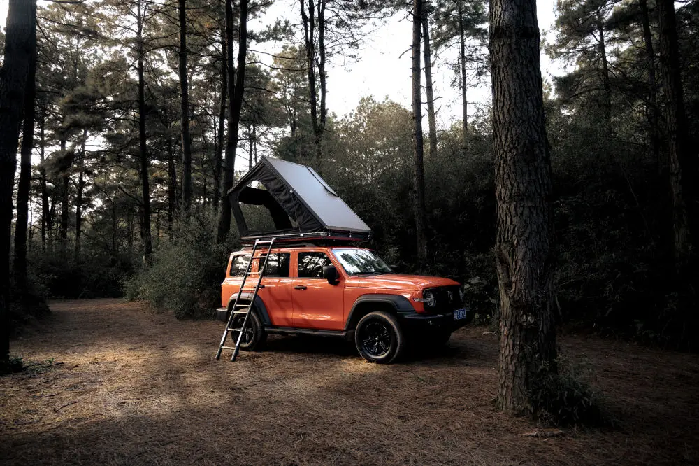 Premier Hard Shell triangle Rooftop Tent for Camping